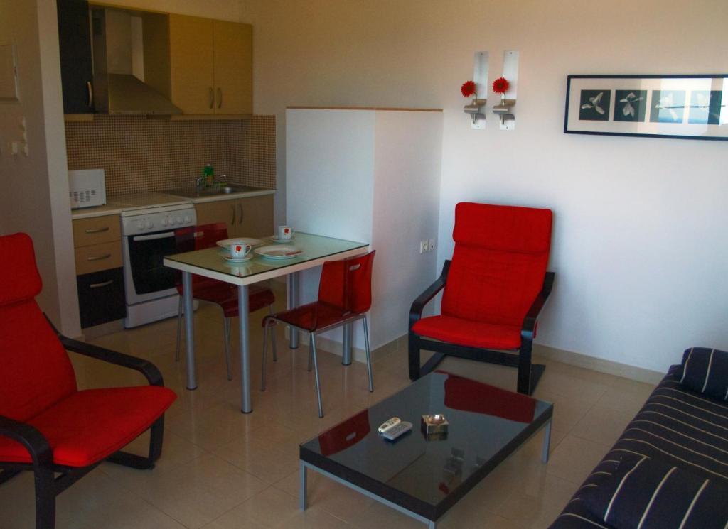 Caravella Luxury Apartments 팔라이오코라 외부 사진