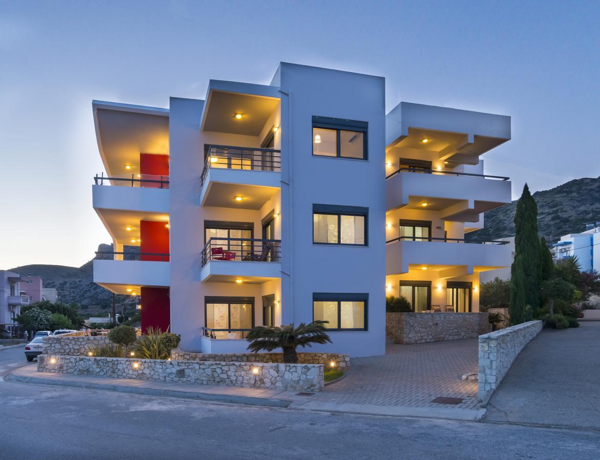 Caravella Luxury Apartments 팔라이오코라 외부 사진